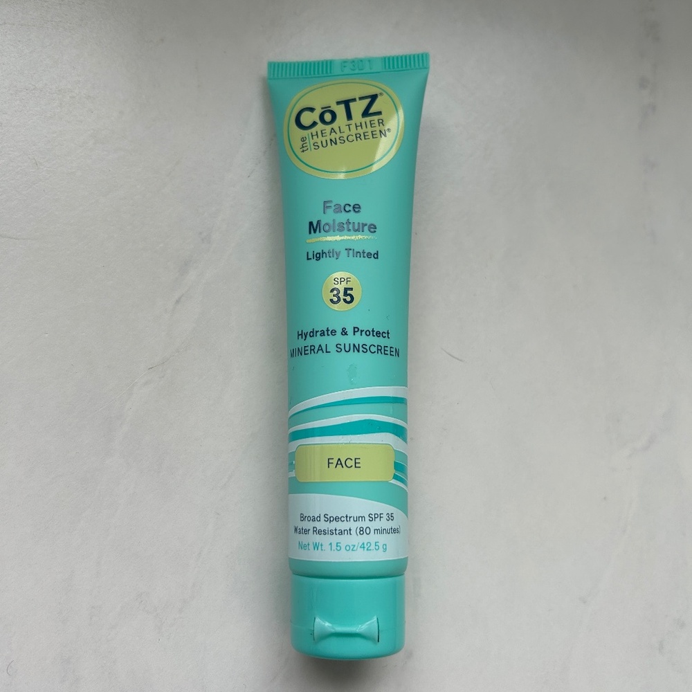 Face Moisture SPF 35 Lightly Tinted